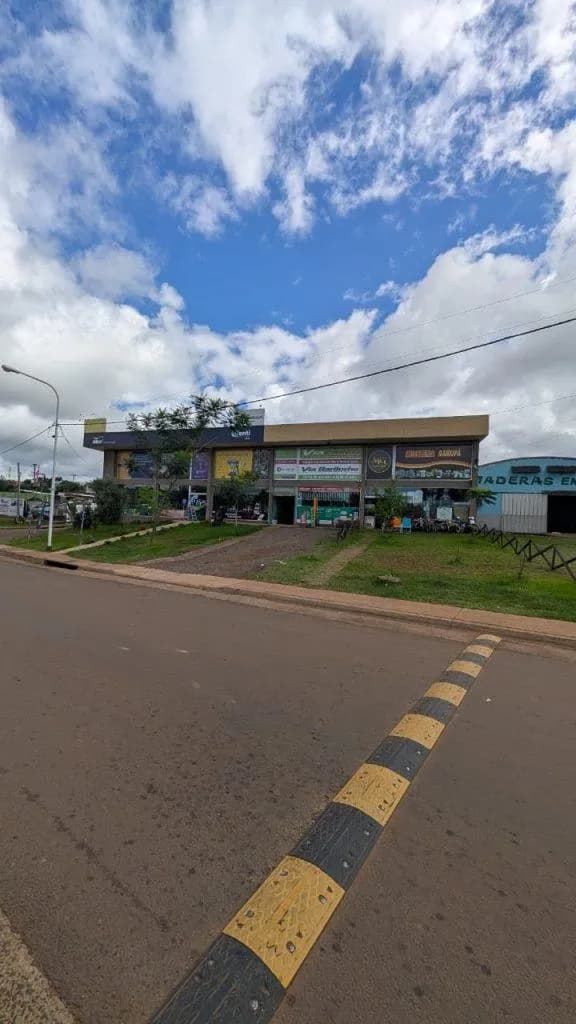 3 locales a la venta. Oportunidad de inversión en garupá