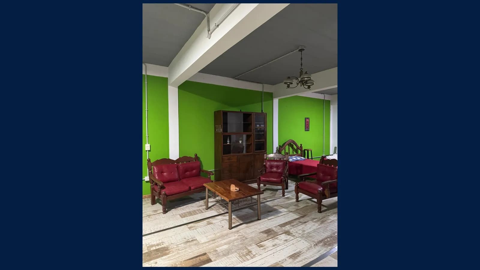 Casa en 2 Plantas y Local Comercial en VENTA