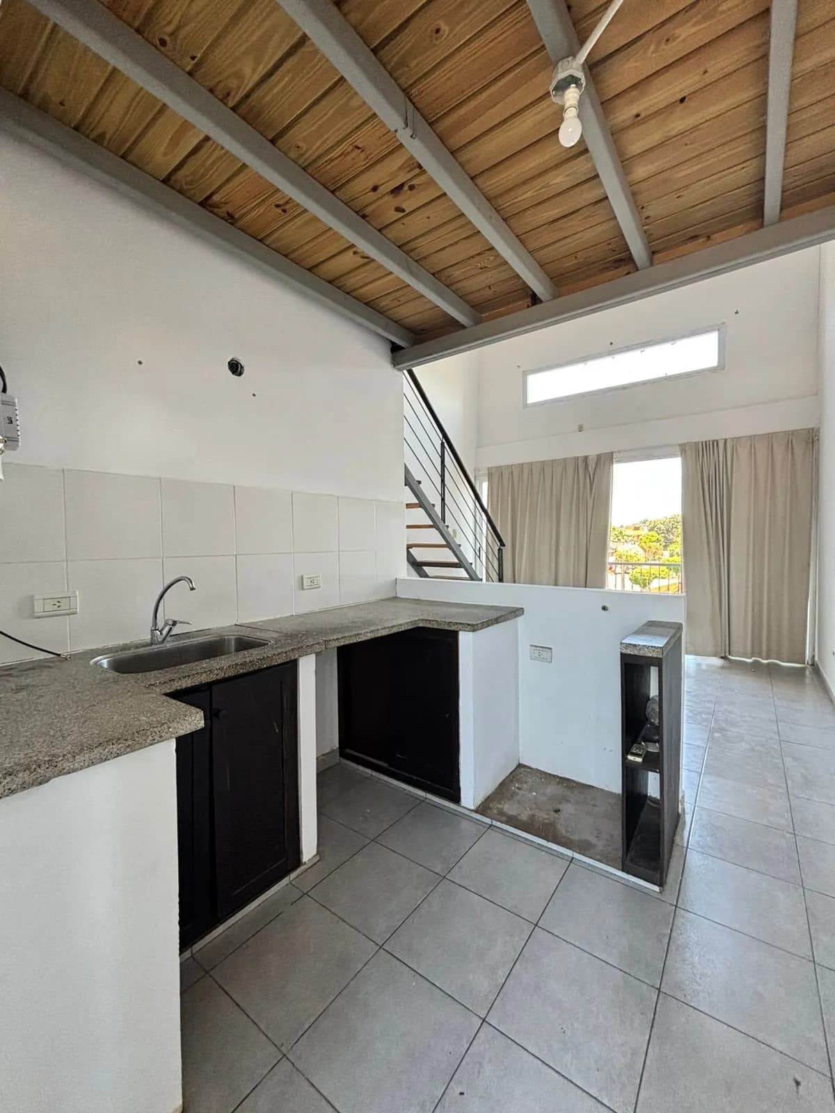 Departamento Duplex | Rocamora y 20 de junio