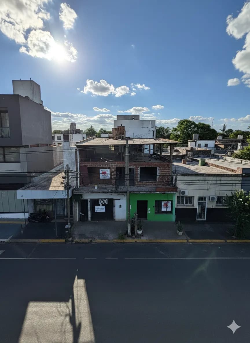 Propiedad a reciclar \ Avenida corrientes Casi Tacuari