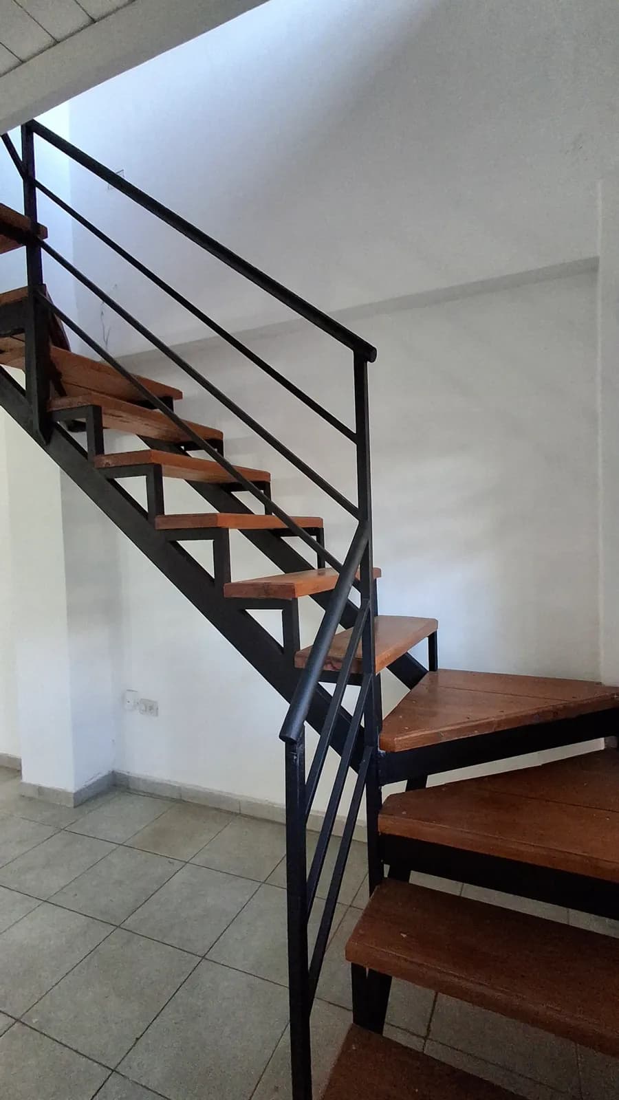 DUPLEX EN VENTA 3 DORM (APTO CREDITO)