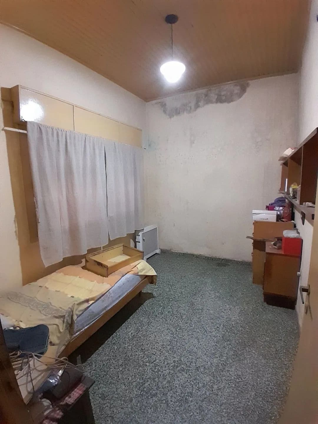 CASA DE 4 DORMITORIOS EN VENTA!!