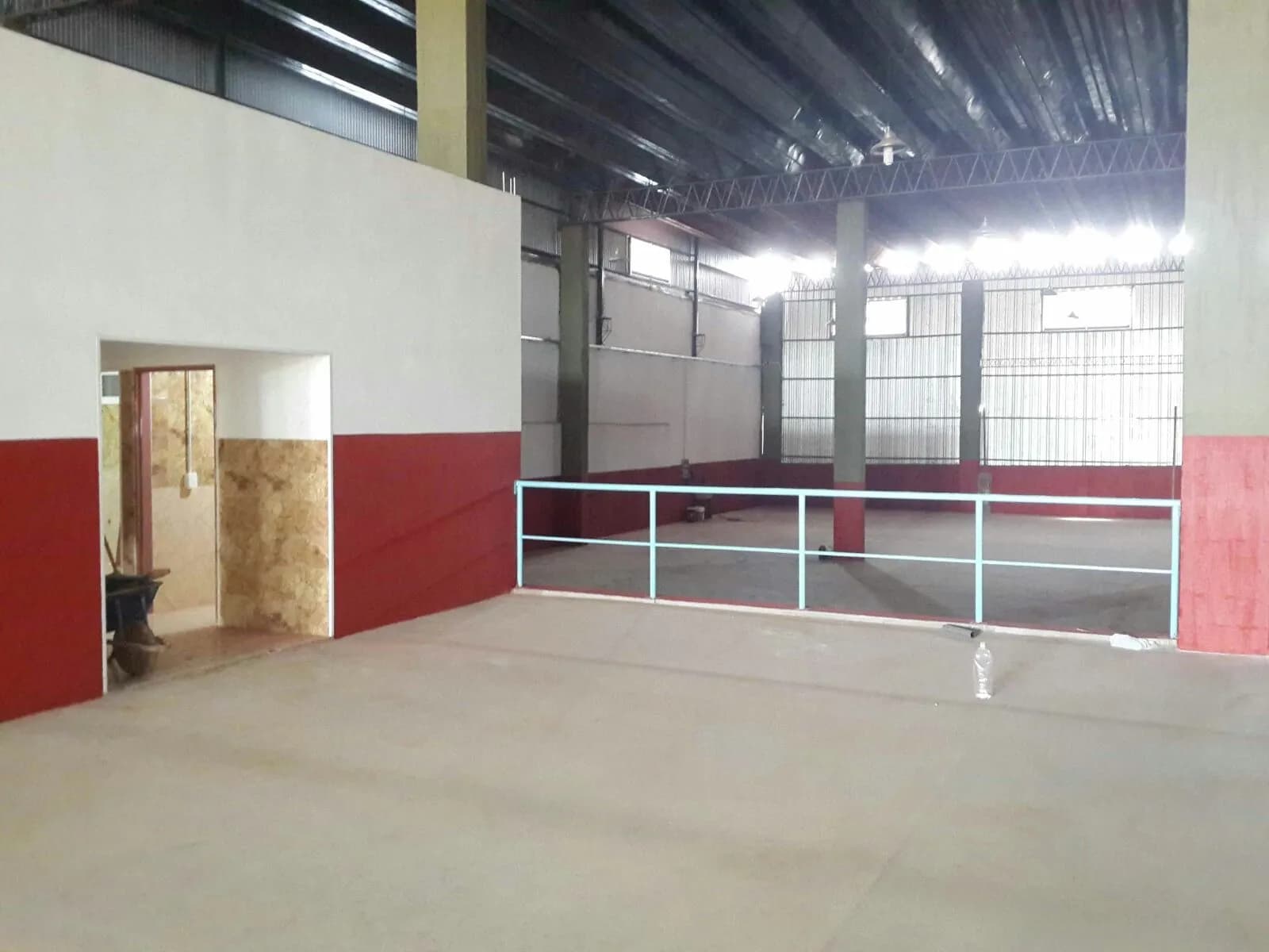 EXCELENTE Y AMPLIO LOCAL COMERCIAL EN ALQUILER EN POSADAS
