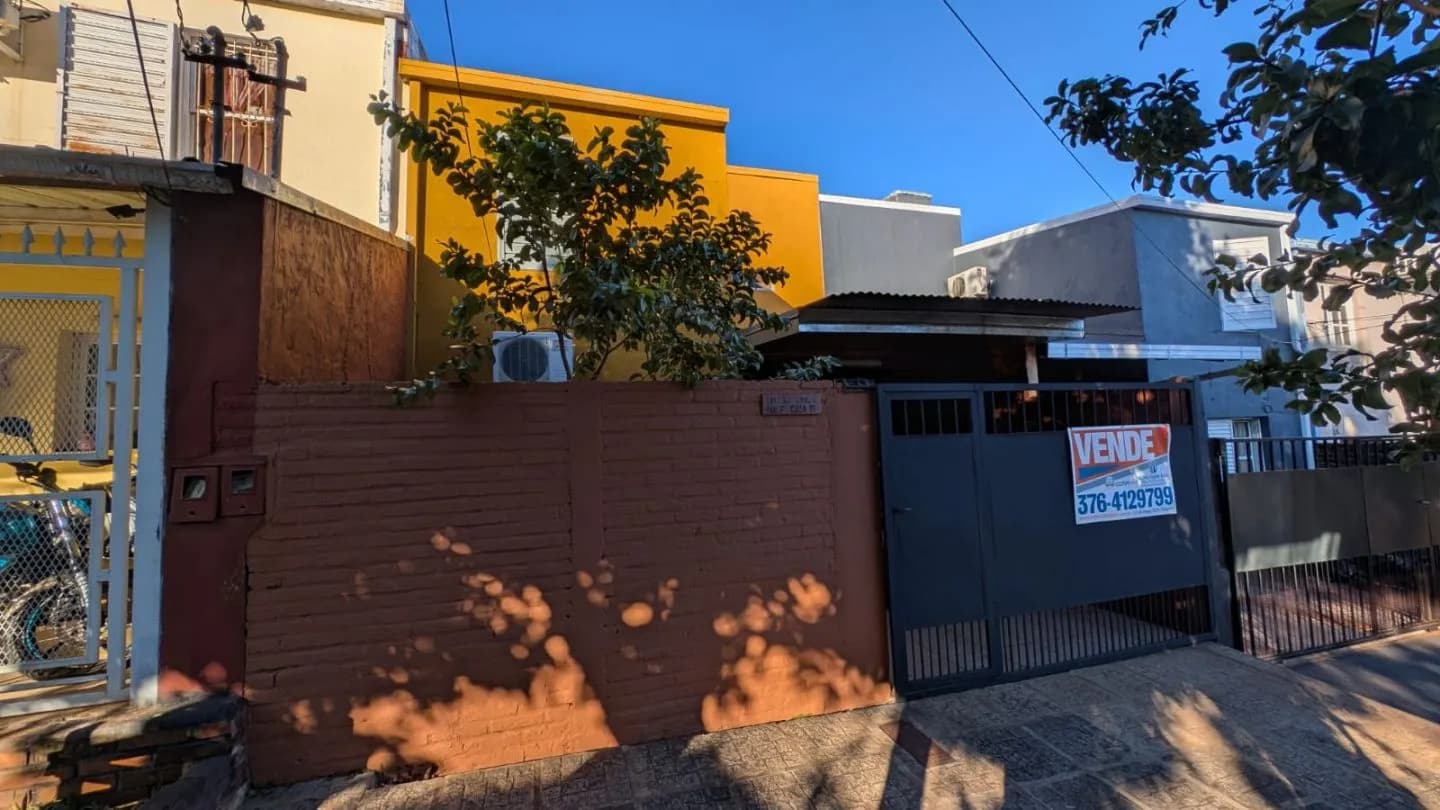 Casa en venta en villa cabello 2 dormitorios apta crédito