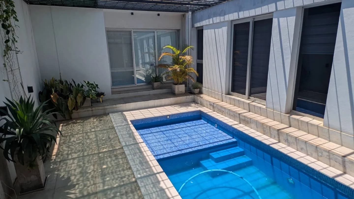 SE VENDE HERMOSA CASA EN BARRIO LOS JILGUEROS