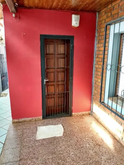 Casa en  venta a pasos del centro de la ciudad