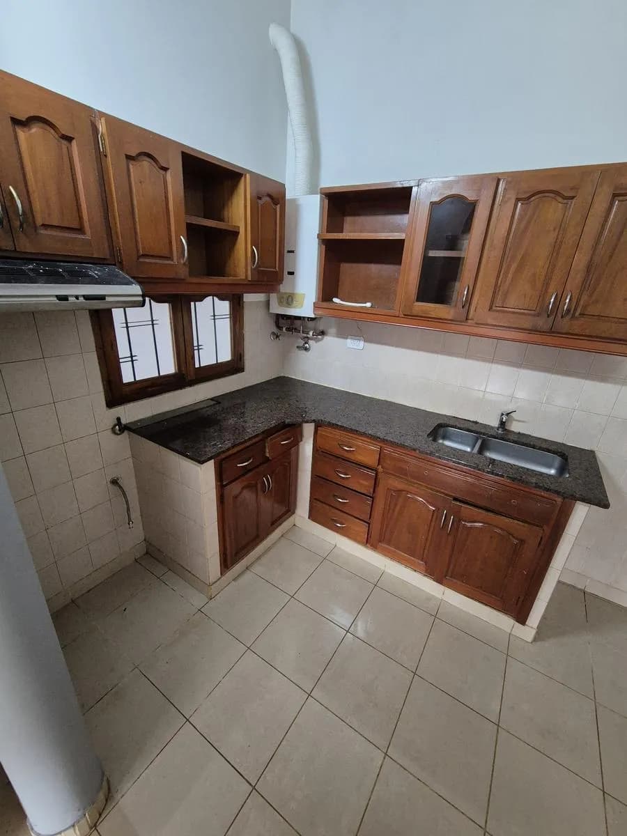Casa en  VENTA MIGUEL LANUSE
