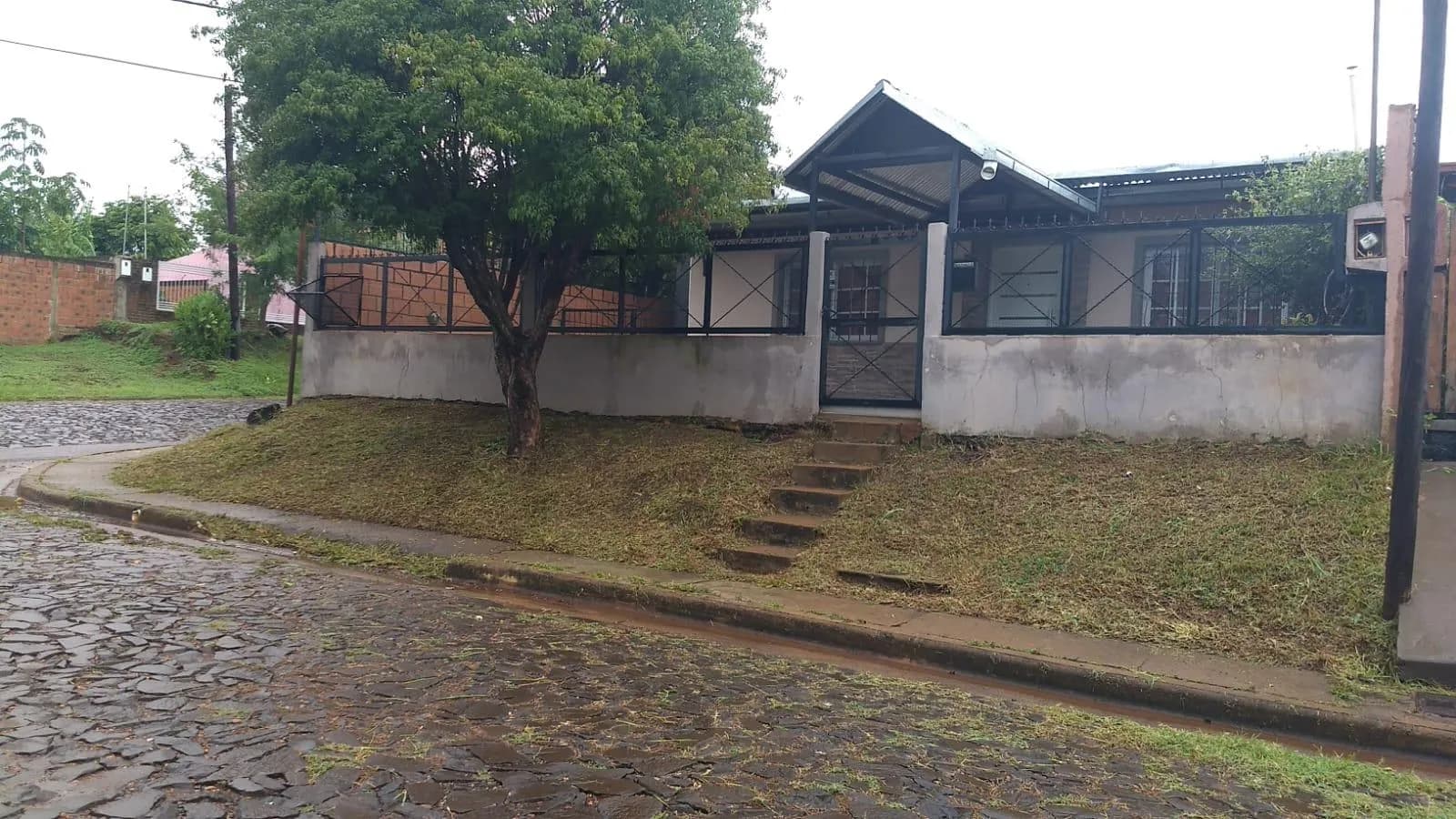 Casa en  venta acceso sur Garupa