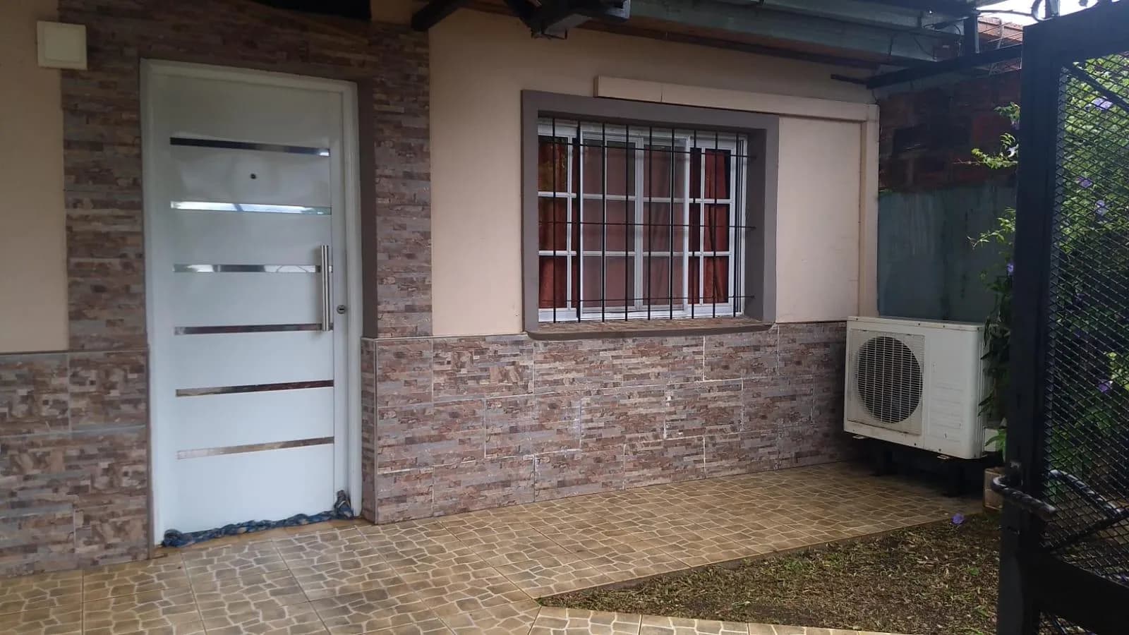 Casa en  venta acceso sur Garupa