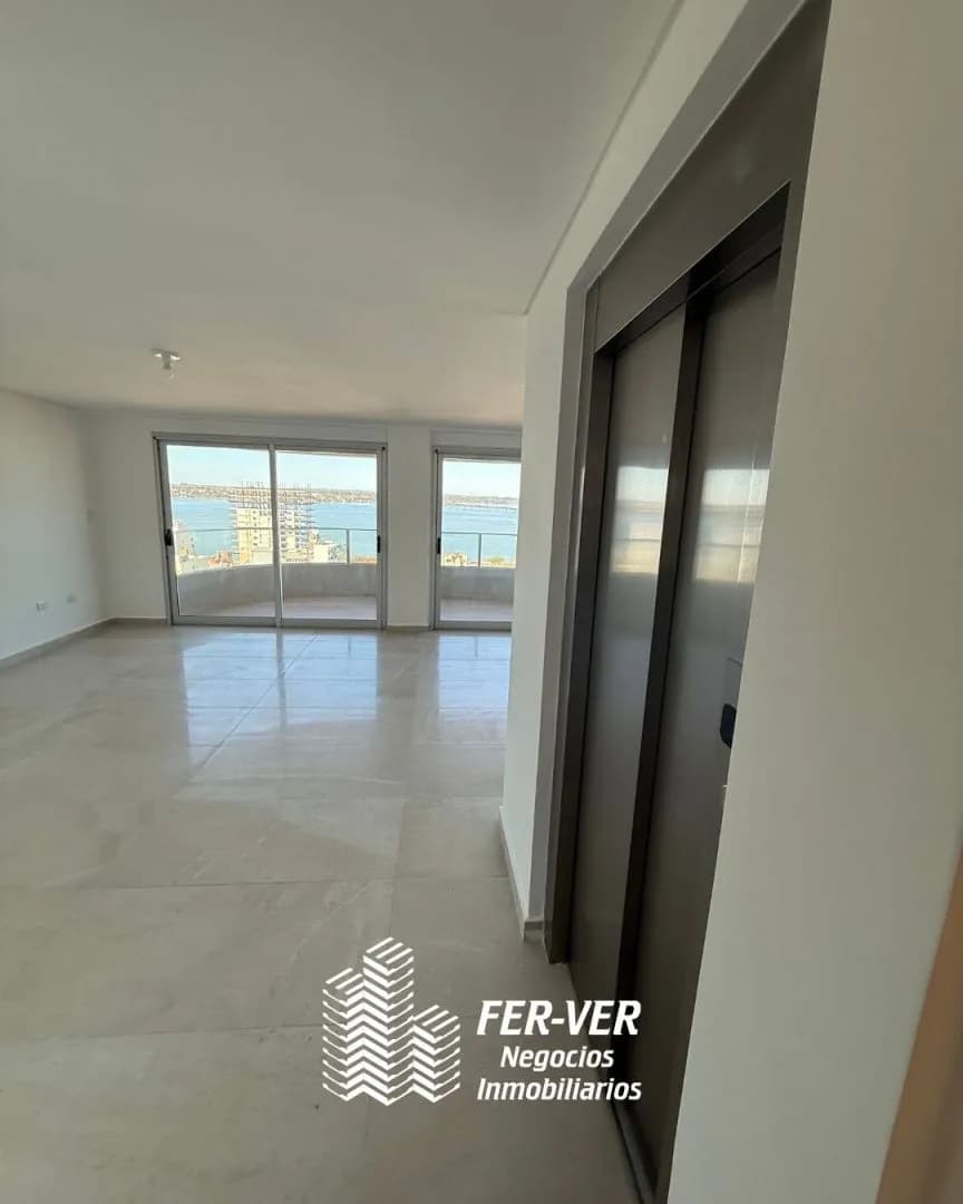 Venta: Piso exclusivo con vista al río en Cyra Tower