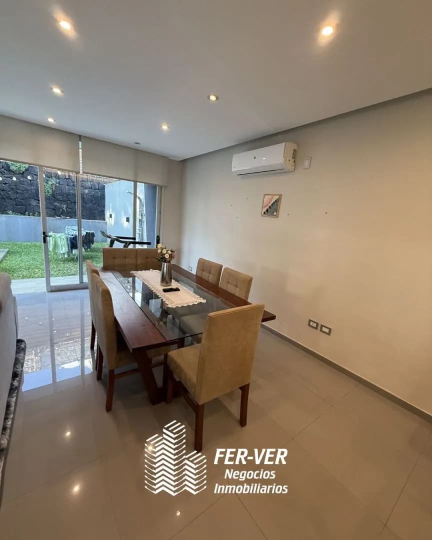 Casa en Venta. 3 Dormitorios.Barrio Cerrado Panambí