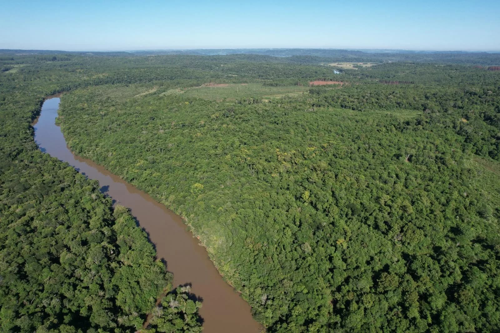 Campo en  venta sobre el Yabebiry, San Ignacio