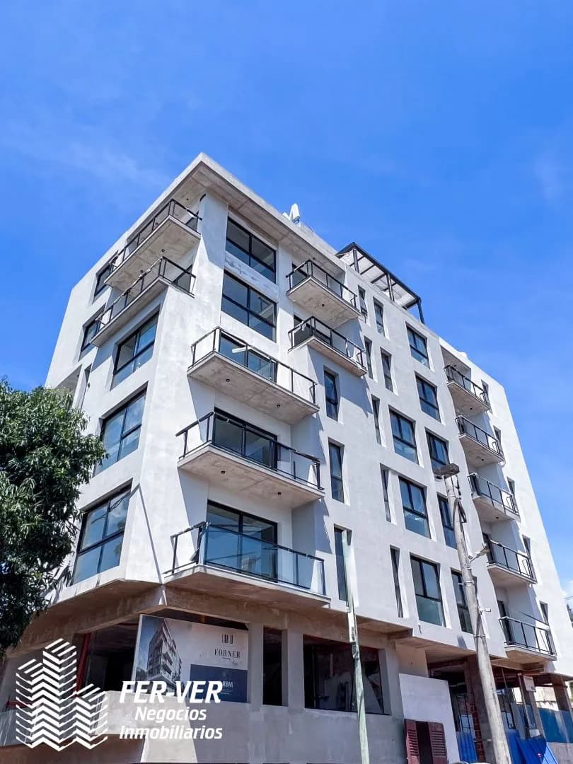 Venta Dpto. 2 Ambientes. Zona Costanera. Calle Córdoba y Lanusse