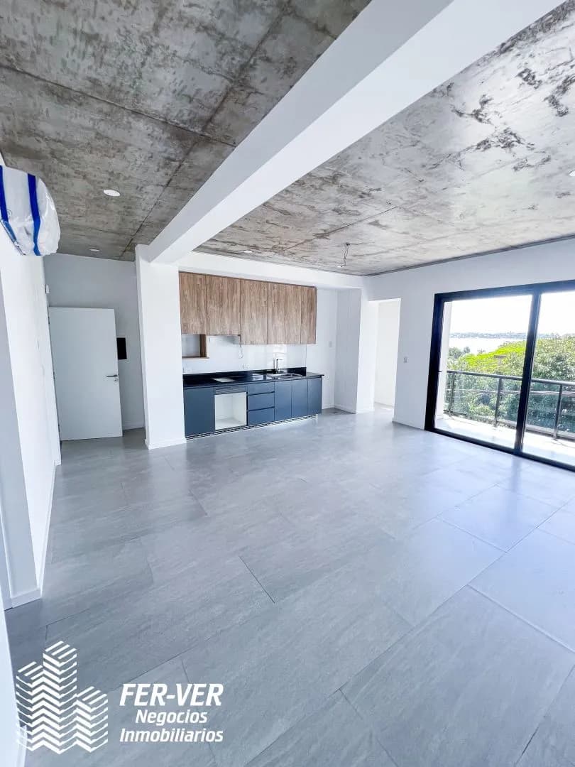 Venta Dpto. 2 Ambientes. Zona Costanera. Calle Córdoba y Lanusse
