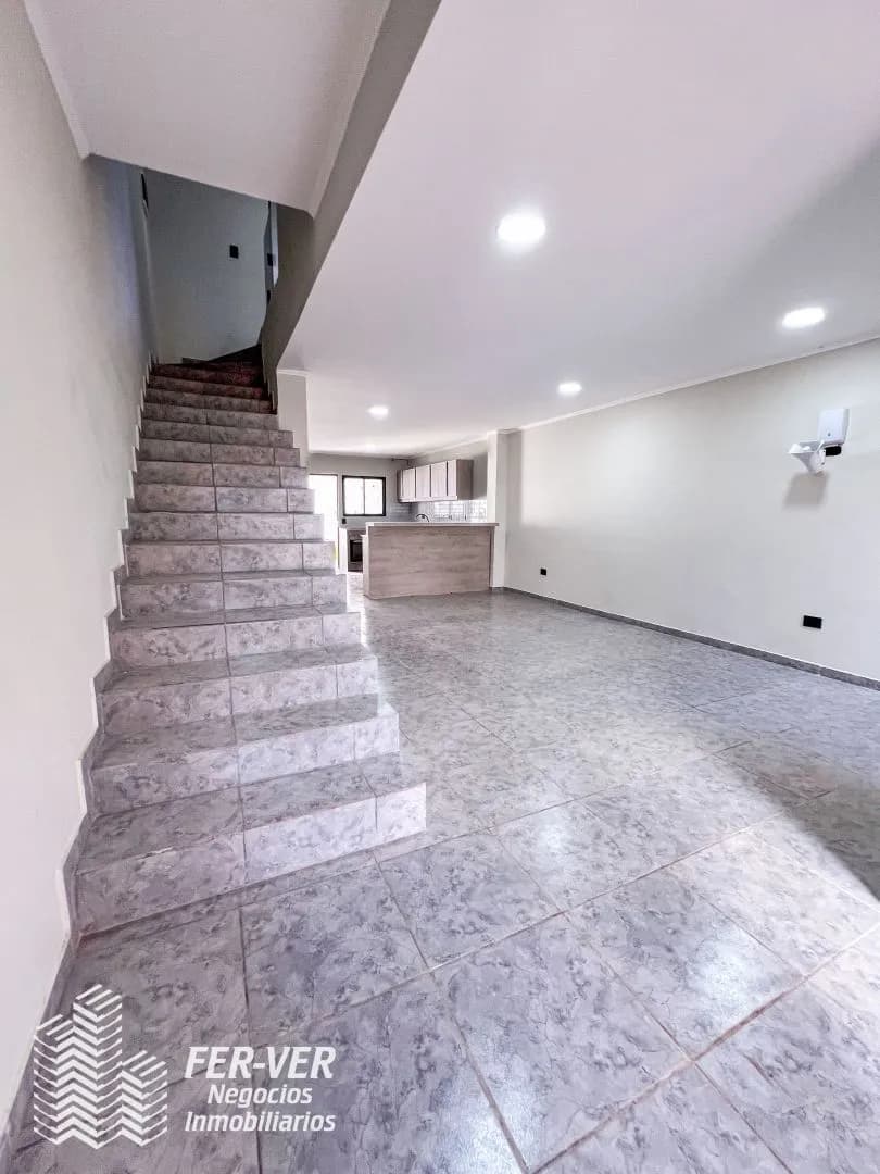 Venta Dúplex 4 amb. A Estrenar. Bº Yvyrá Pytá. APTO CREDITO HIPOTECARIO