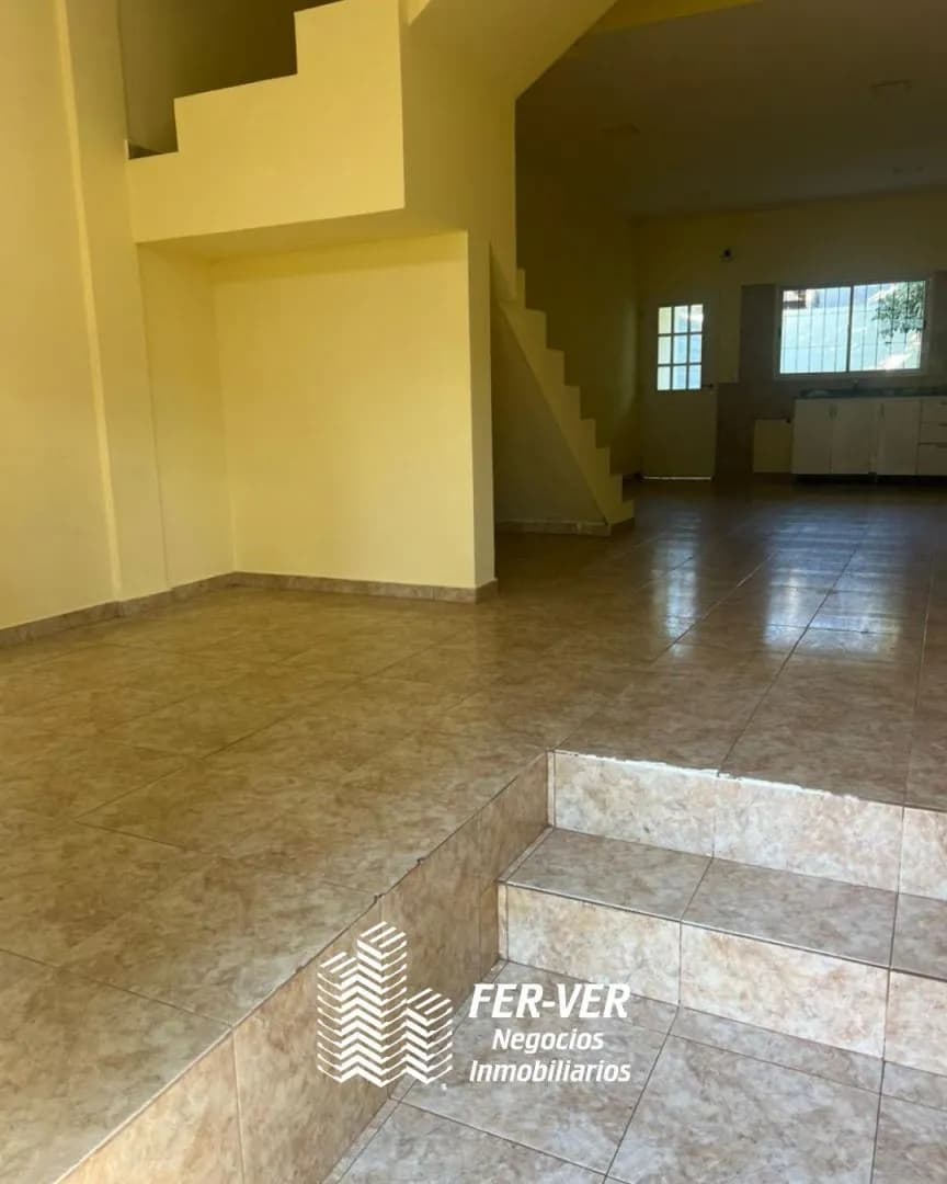 DUPLEX 2 DORMITORIOS EN ALQUILER