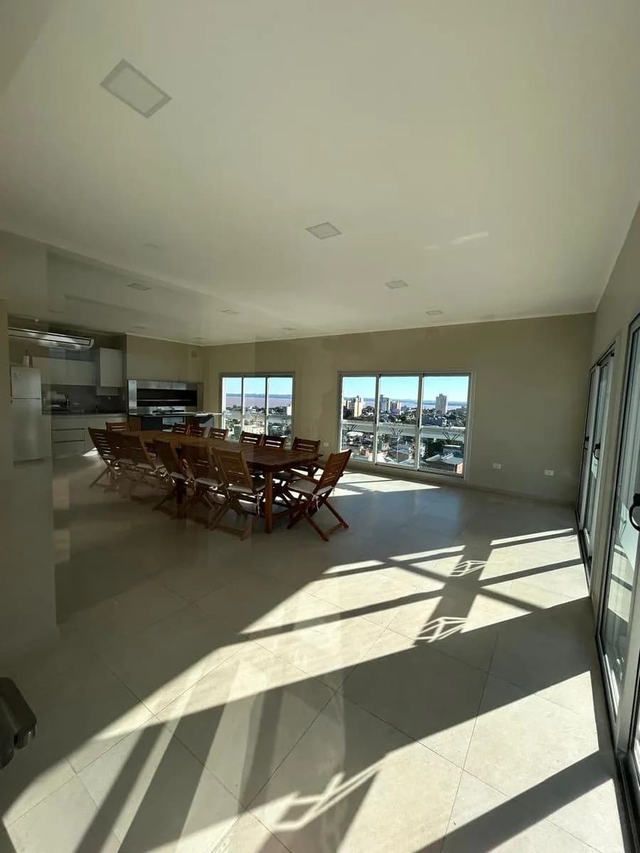 Departamento en  venta tres dormitorios microcentro Posadas