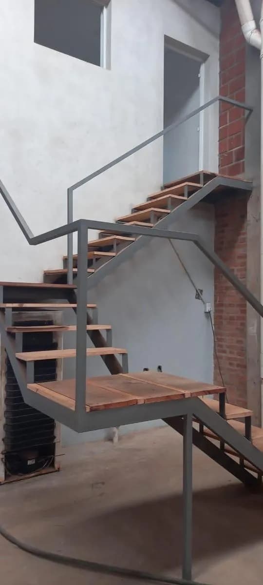 Depósito en  venta sobre colectora r12 a metros de Crucero del Norte