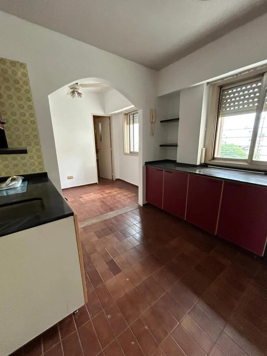 Departamento en venta tres dormitorios con cochera centro Posadas