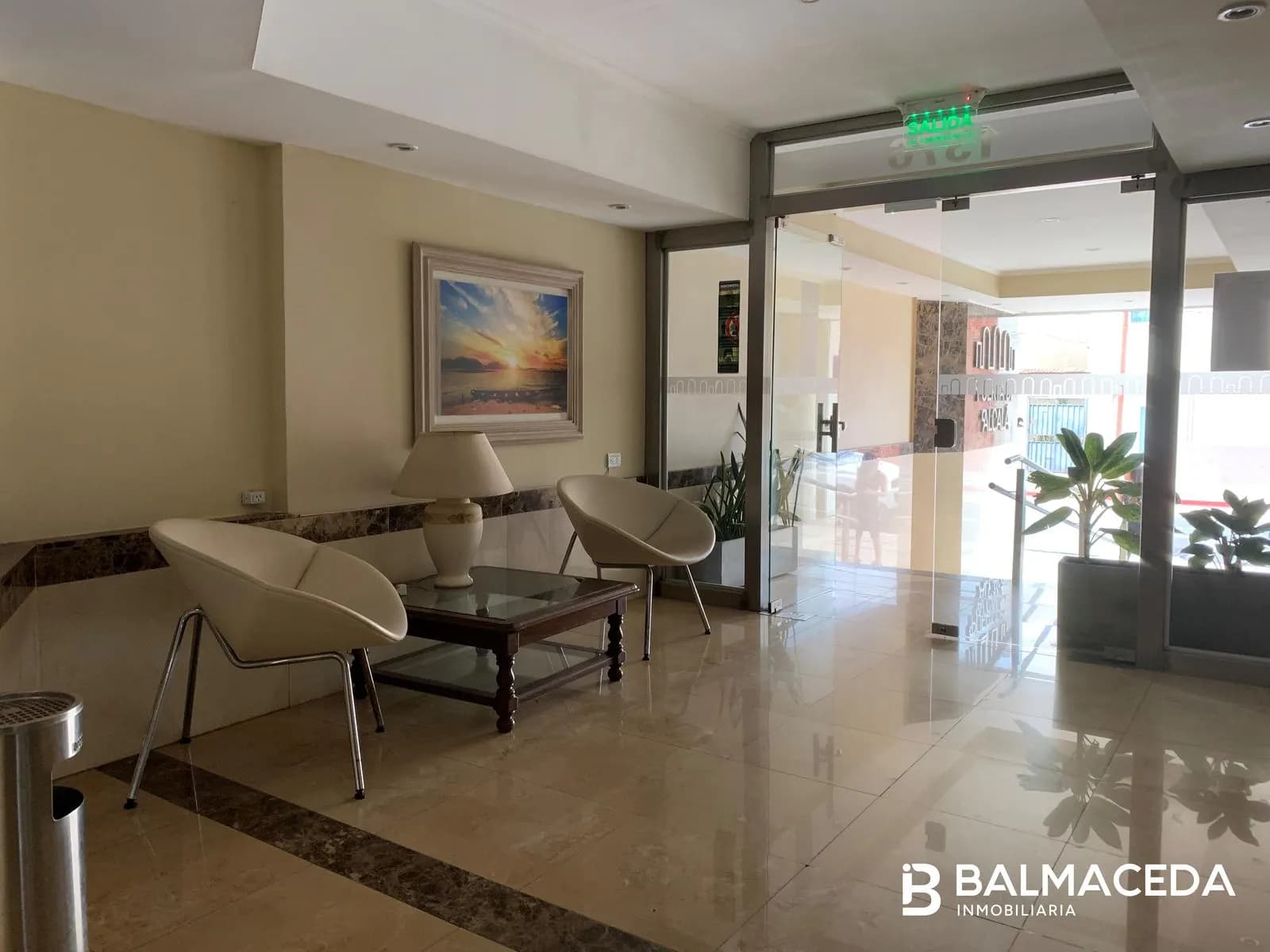 EXCELENTE DEPARTAMENTO DE 3 DORMITORIOS - BALMACEDA INMOBILIARIA