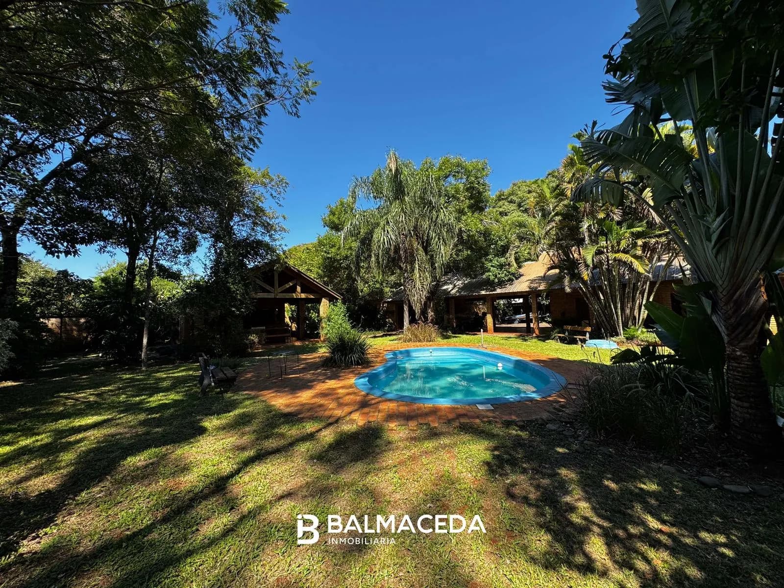 IMPORTANTE PROPIEDAD EN VENTA - POSADAS MISIONES - BALMACEDA INMOBILIARIA