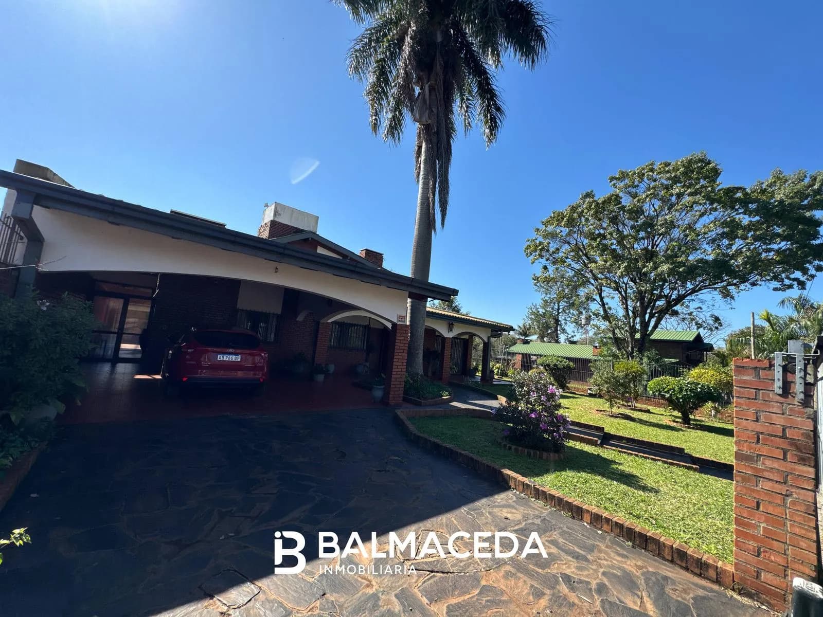 IMPORTANTE CASA EN VENTA - ELDORADO MISIONES