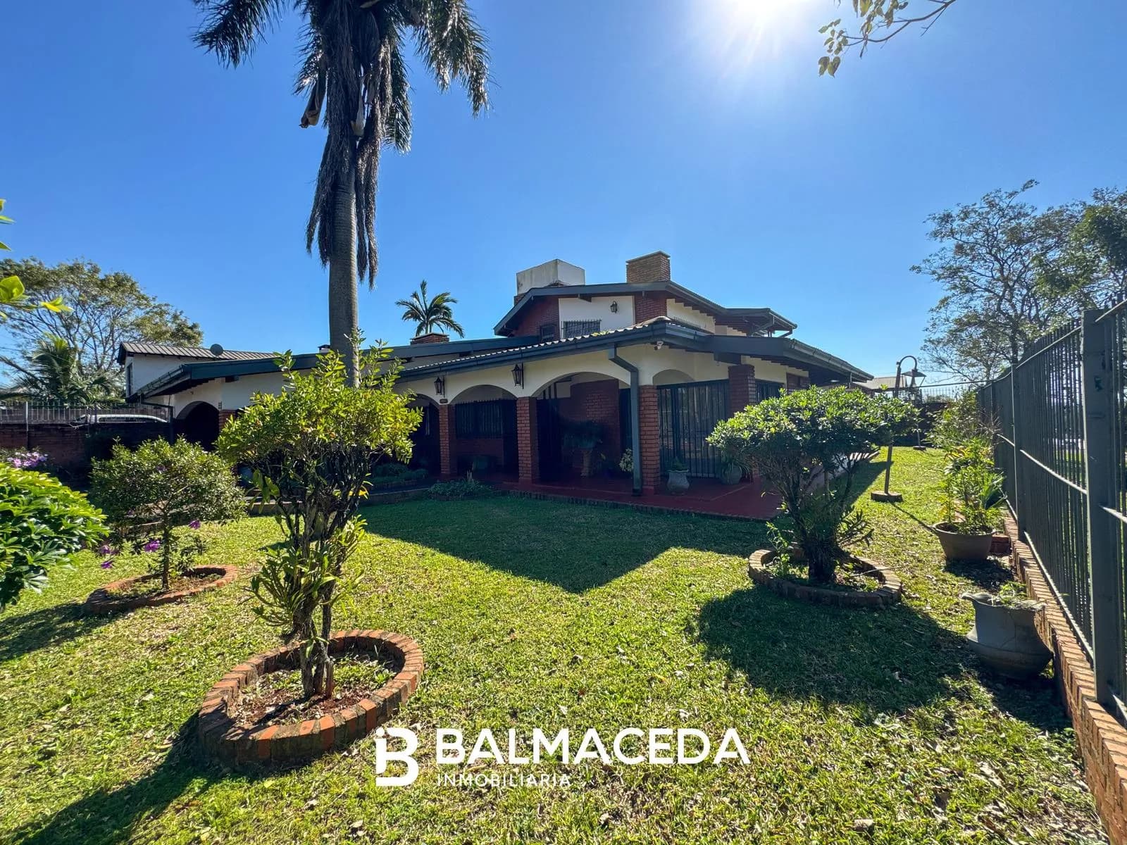IMPORTANTE CASA EN VENTA - ELDORADO MISIONES
