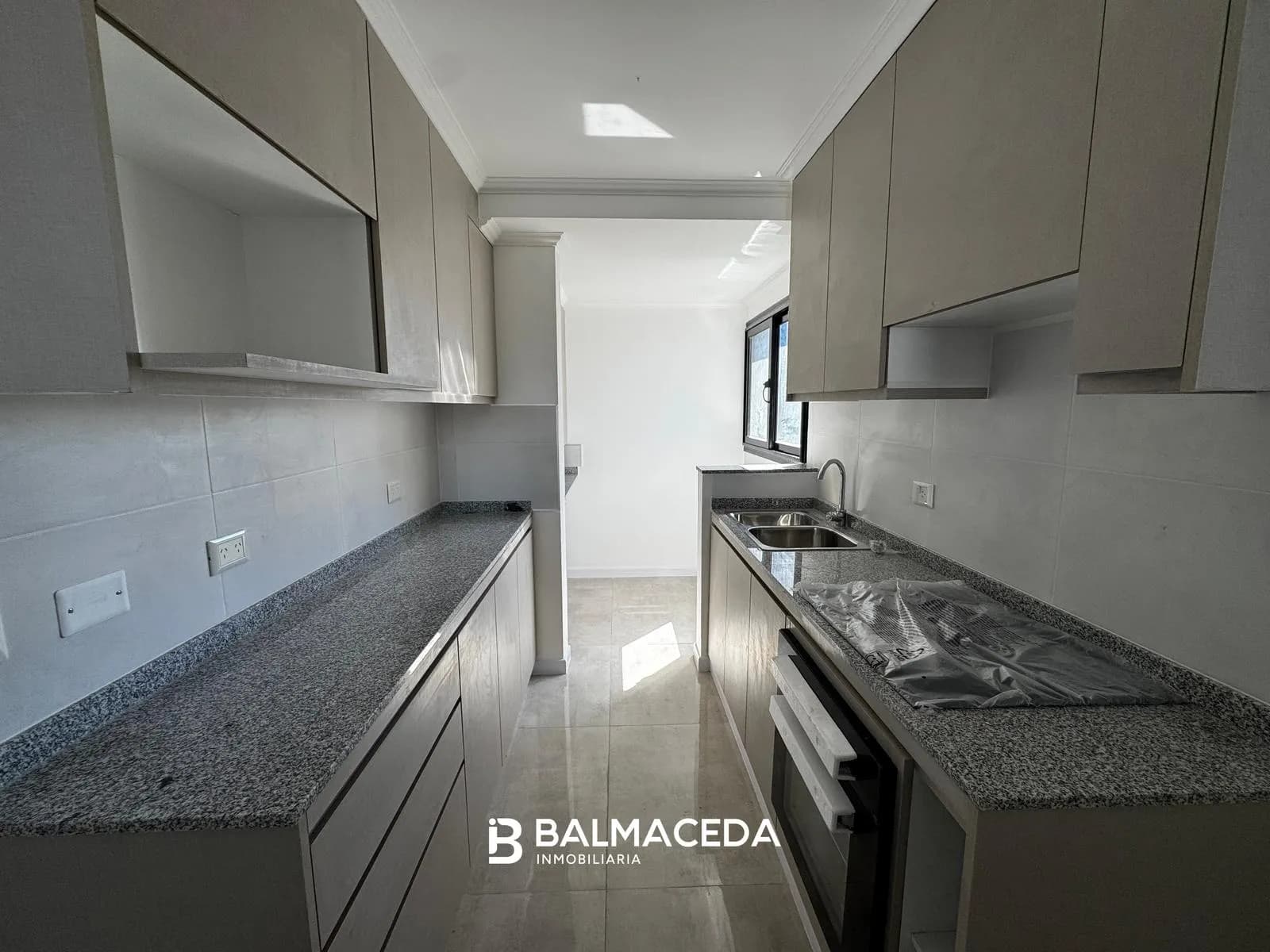 DEPARTAMENTO CENTRICO DE 2 DORMITORIOS A ESTRENAR