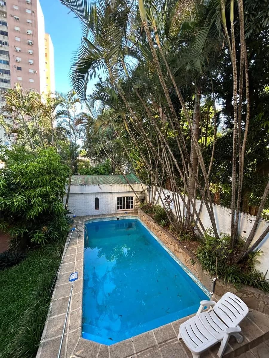 Casa en venta con pileta centro Posadas