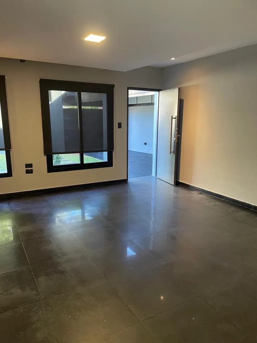 Casa de 3 dormitorios con pileta
