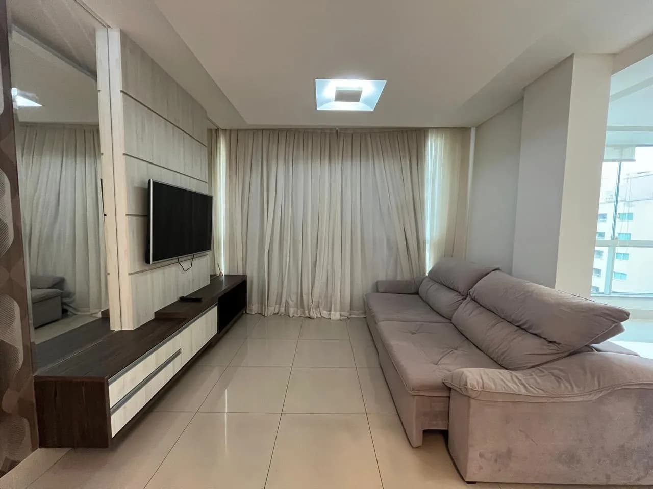 Departamento en Meia Praia BRASIL