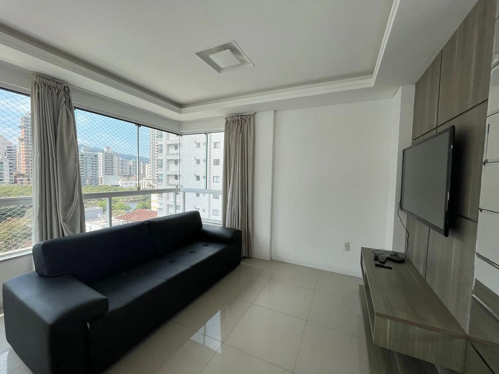 Departamento en Meia Praia BRASIL