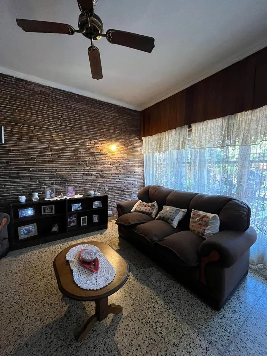 Casa de 4 dormitorios en Oberá