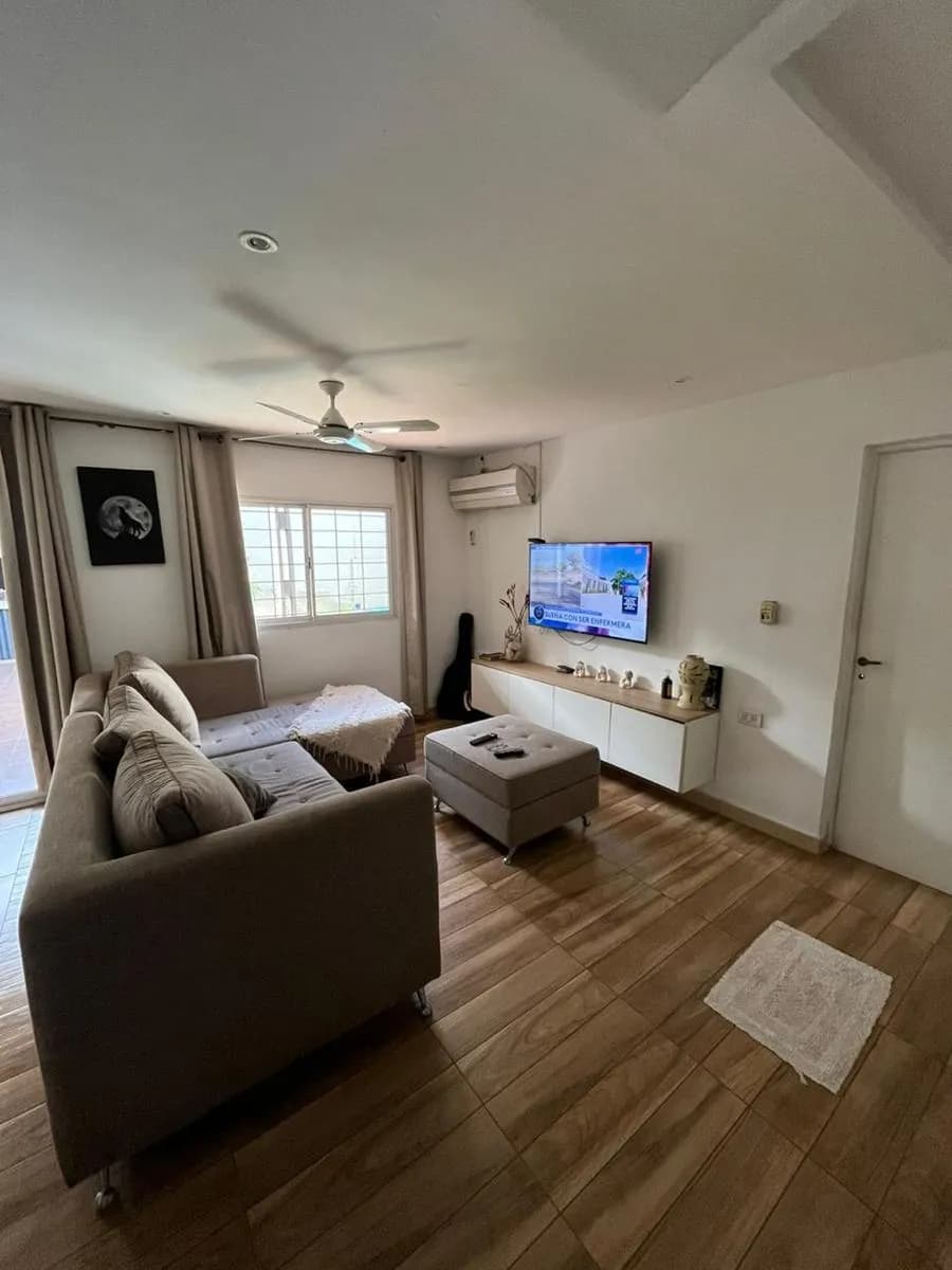 Casa de 2 dormitorios con pileta