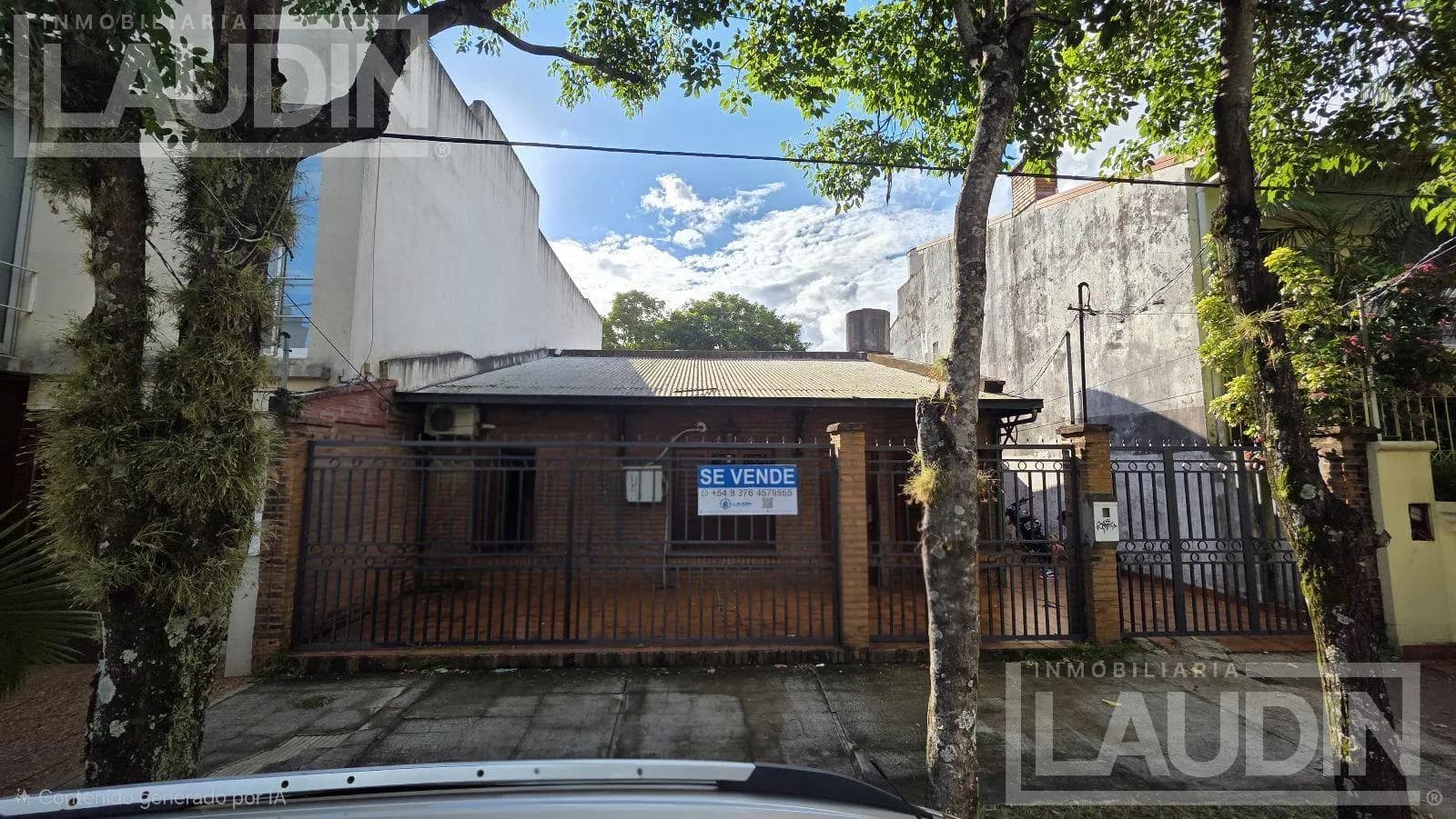 Propiedad en venta con casa a reciclar en Villa Sarita