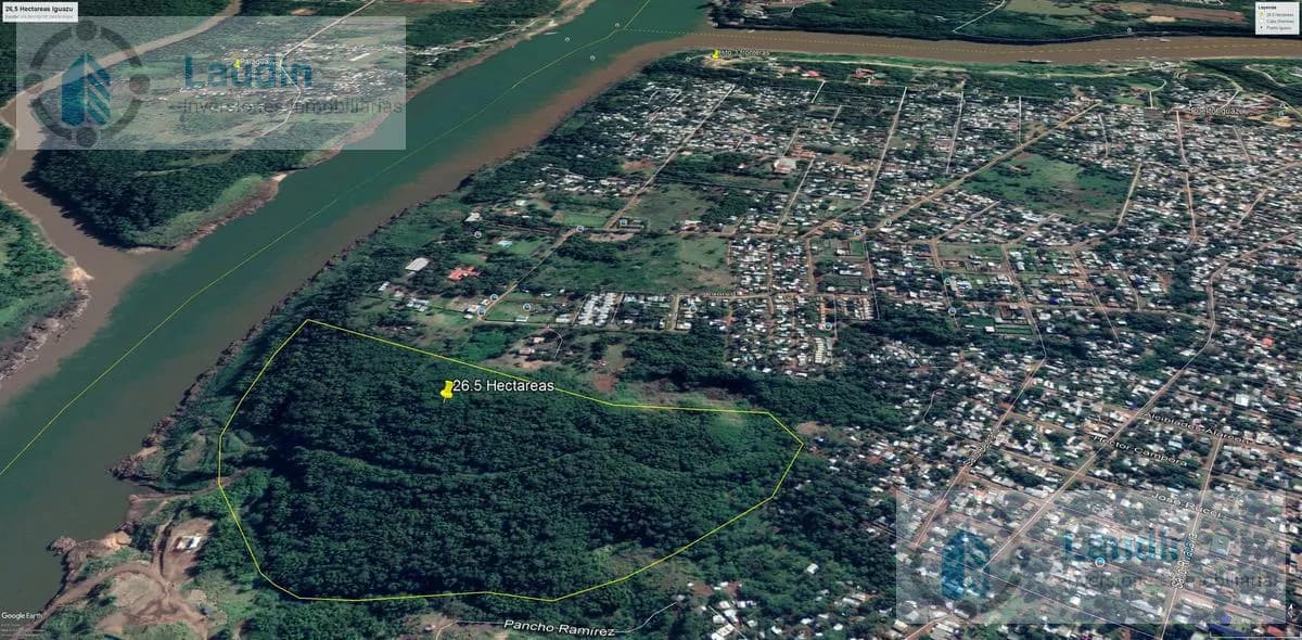 Se vende 28 hectáreas  sobre el Rio paraná- Cataratas del Iguazú.