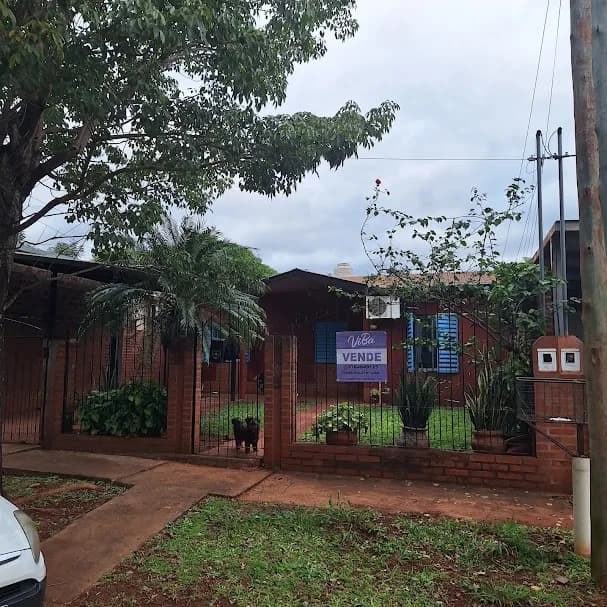 Casa en venta con rejas