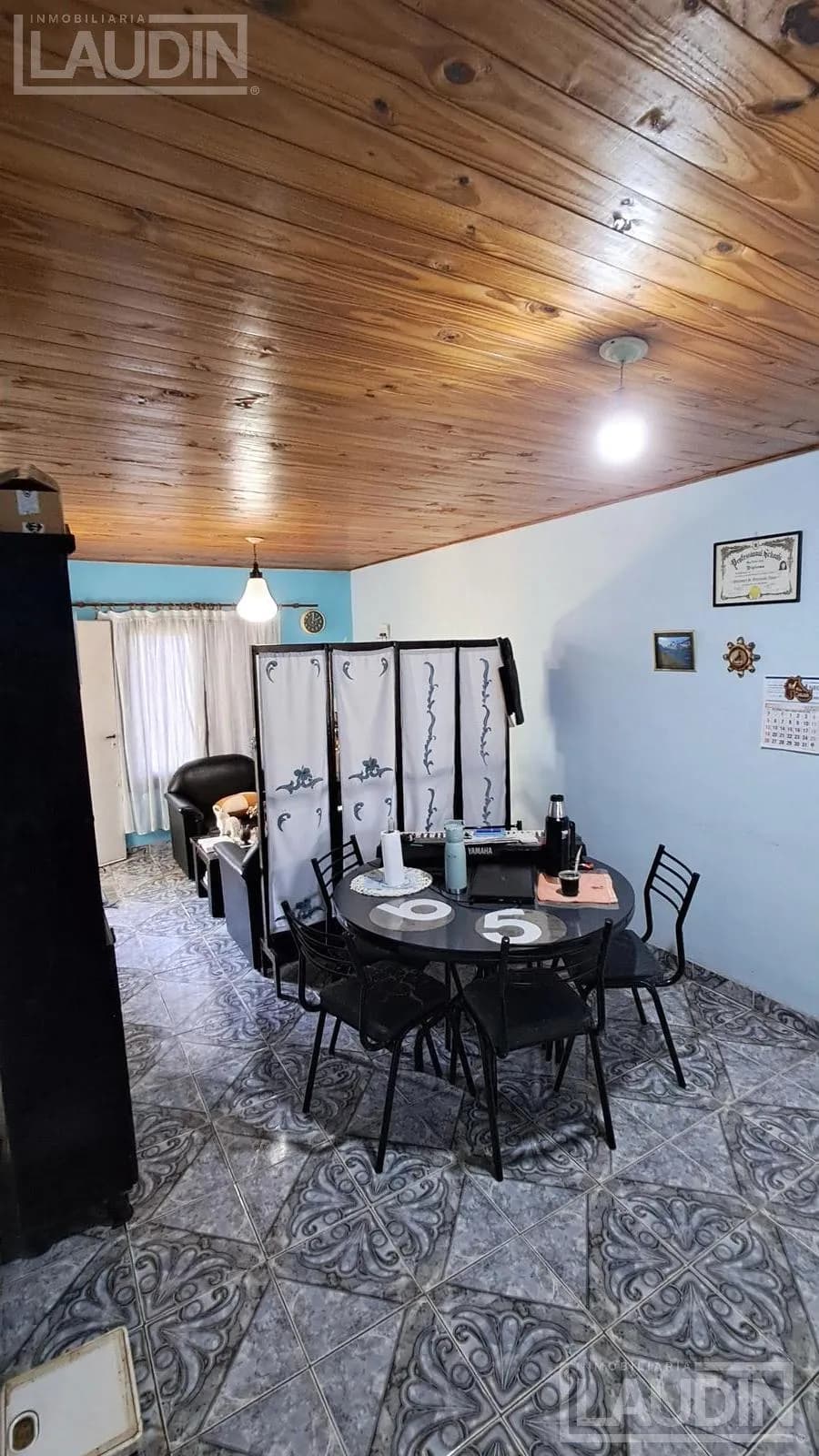 Se Vende Casa en B° Santa Helena - Garupa