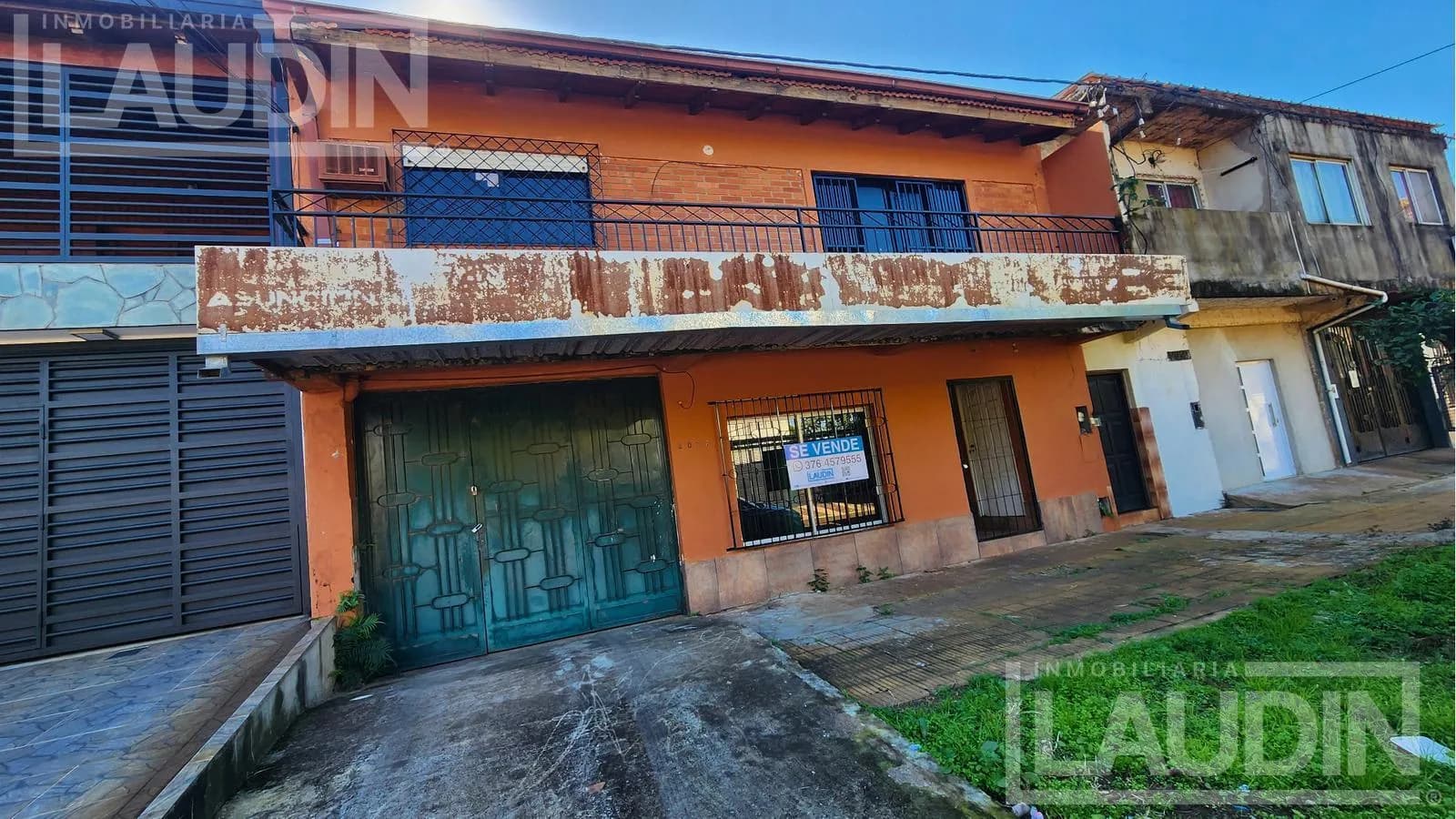 Se Vende Casa a Reciclar para Inversión y Desarrollo