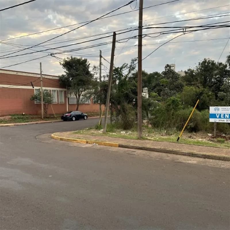 Terreno en venta en esquina