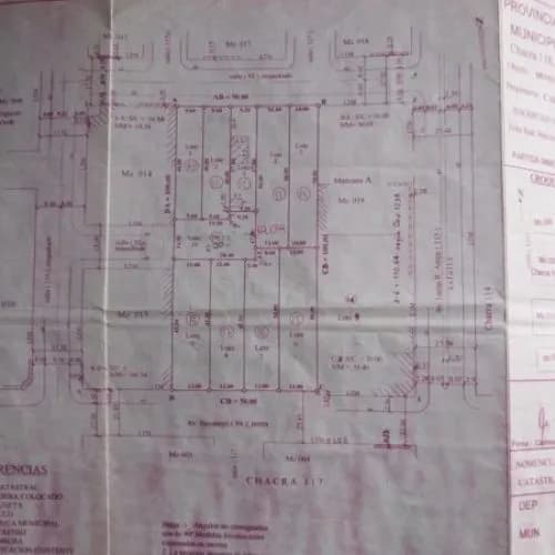 Terreno sobre avenida en venta