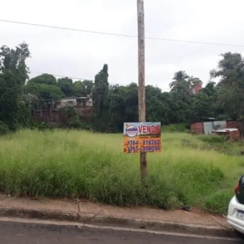 Terreno de grandes dimensiones (016)