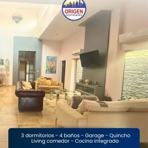 CASA EN VENTA 3 DORMITORIOS