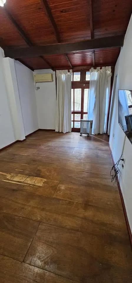 Casa interna de 2 dormitorios