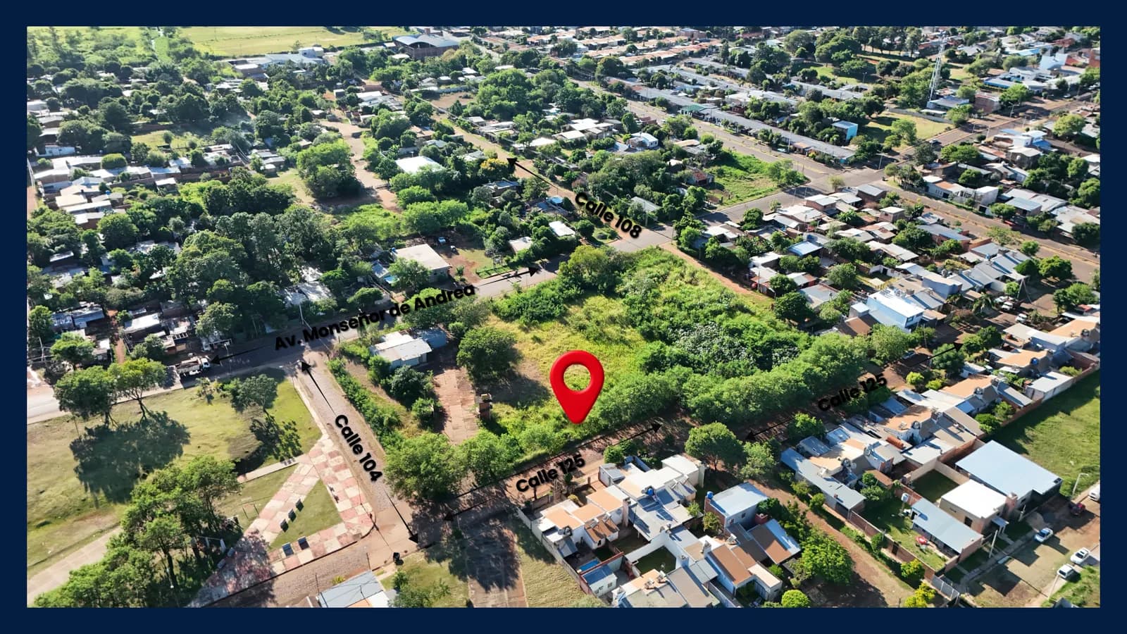 Vista aérea de terreno residencial