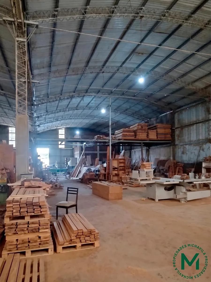 Depósito en Nemesio Parma