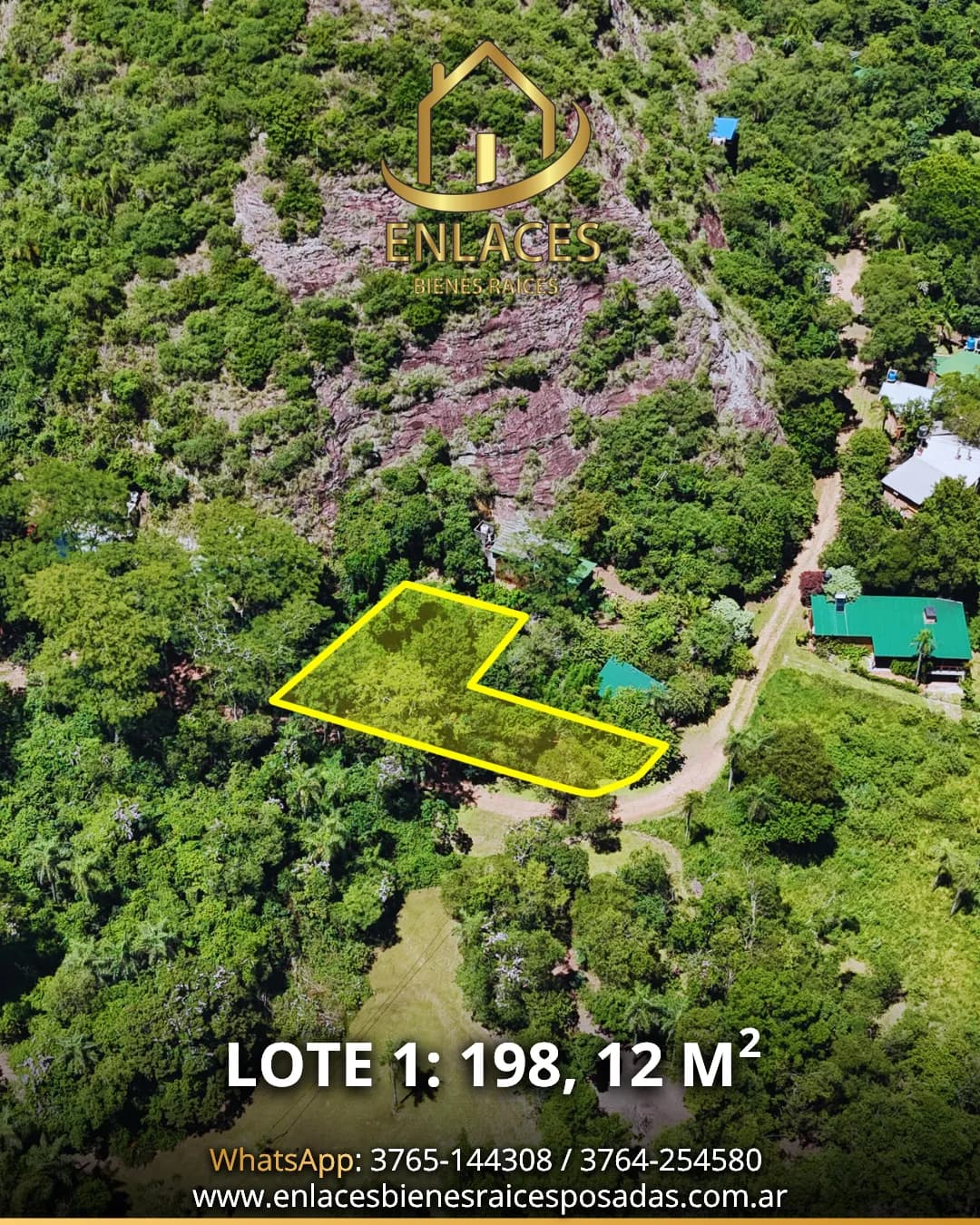 Lote de terreno en entorno natural