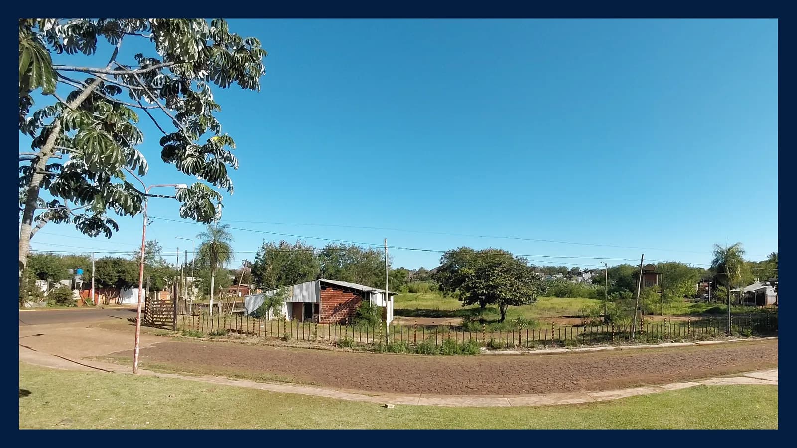 Terreno amplio con casa sencilla