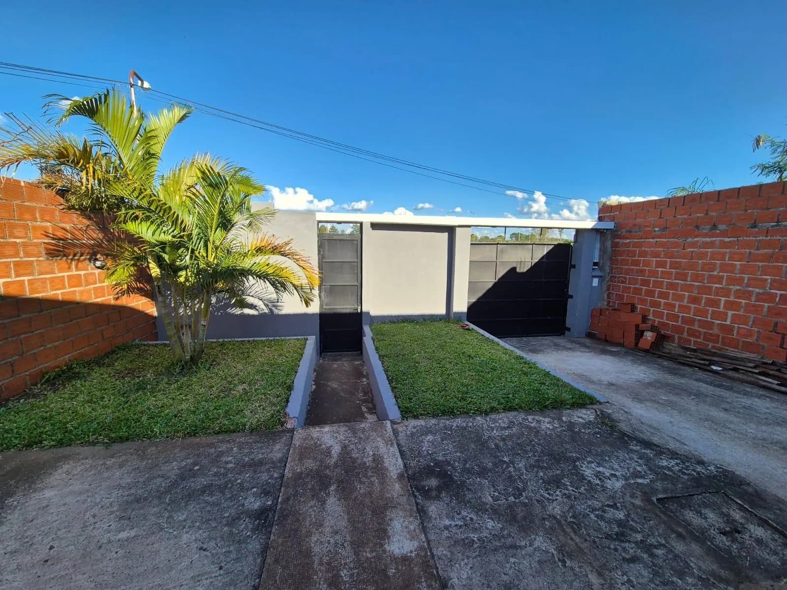 Casa en venta en Itaembe Guazu