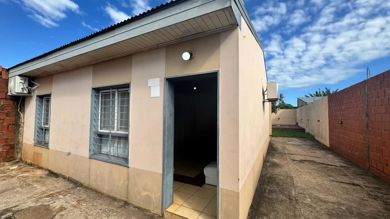 Casa en venta en Itaembe Guazu